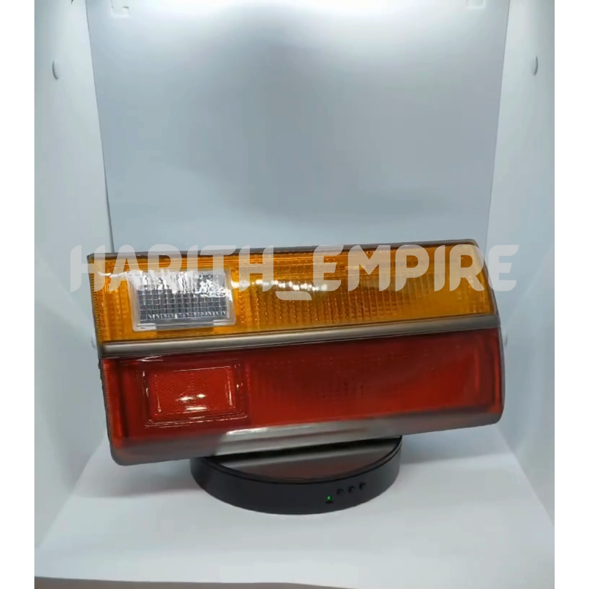 Tail Lights Rear Lamps for Nissan Datsun Sunny 210 B310 B311 1980