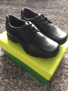 boys school shoes uk