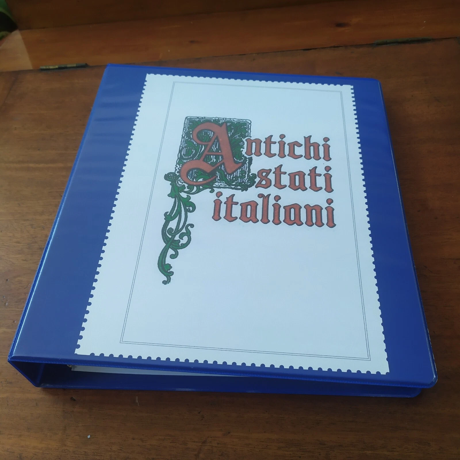 Foto 1 di 24