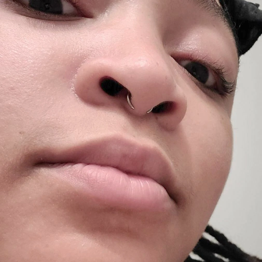 TINY TINY SEPTUM CRESCENT 16g Sterilized Surgical Steel. eBay