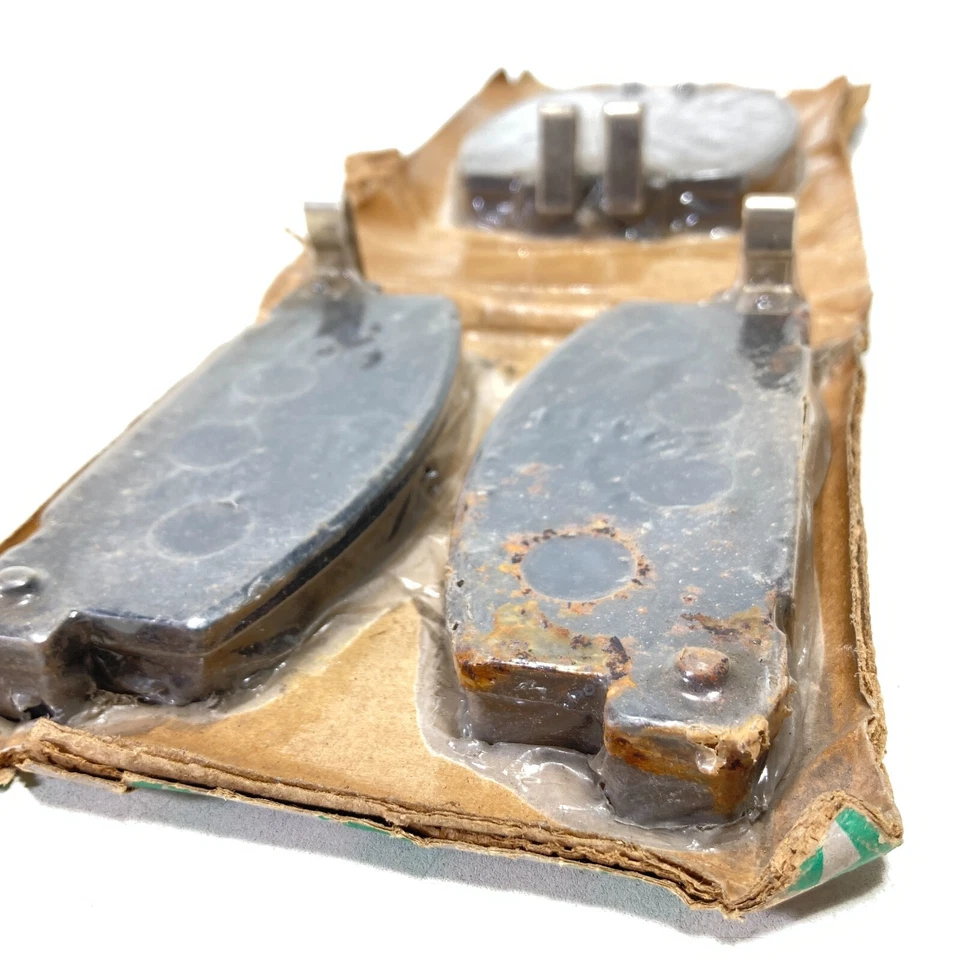 Pastilhas de freio a disco Akebono AA-137WK serve para Isuzu Faster KB NOS Japão - Imagem 3 de 4