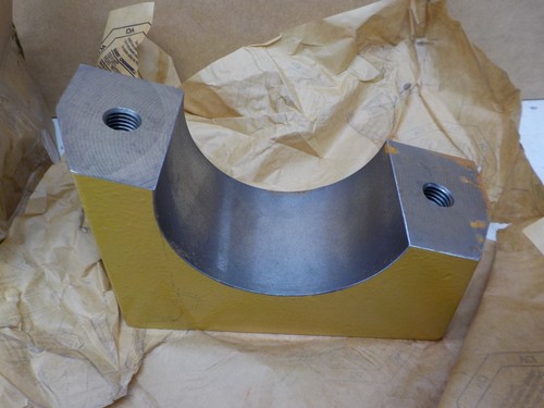CAT, Caterpillar 522-1192, Engine Mount 5221192, Right Hand Side Support. - Picture 2 of 8