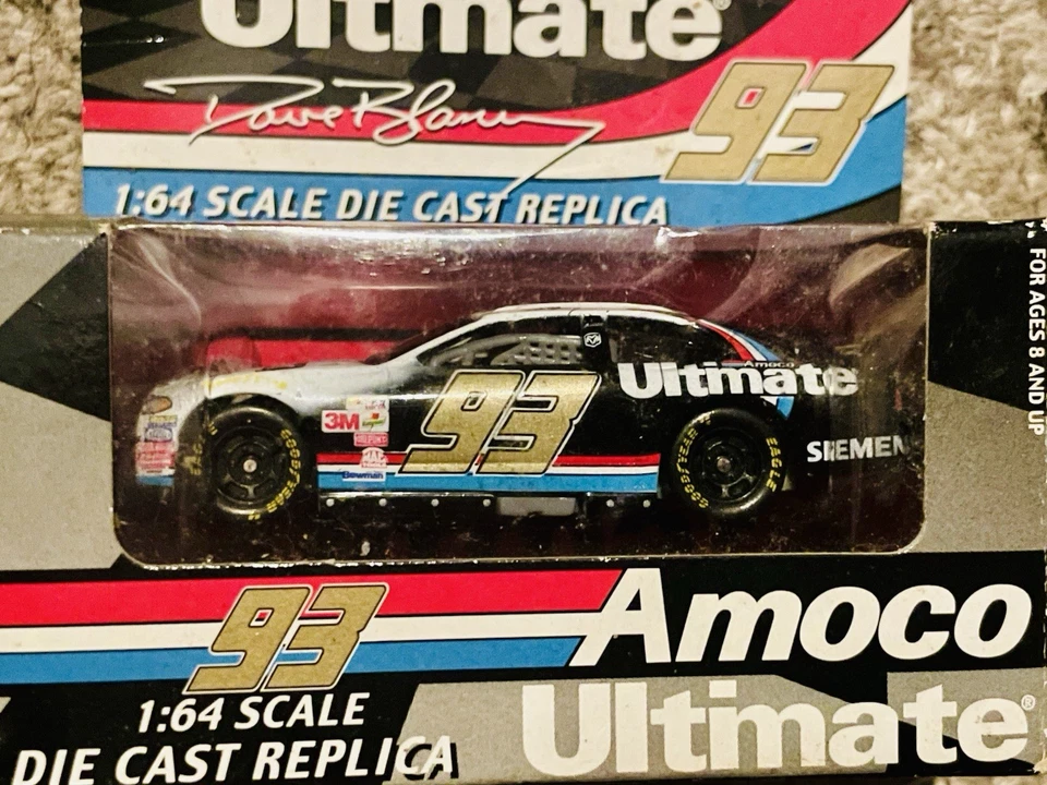 Vintage Die Cast Truck & Car Lot Amoco Ultimate Dodge Dave Blaney #93 1:64 - Image 3 of 3