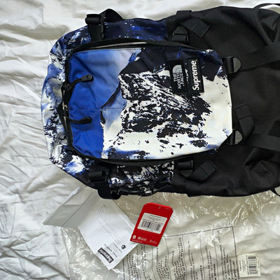 The North Face x Supreme FW17 Mountain Print 31L Rucksack Neu mit Etikett & Quittung