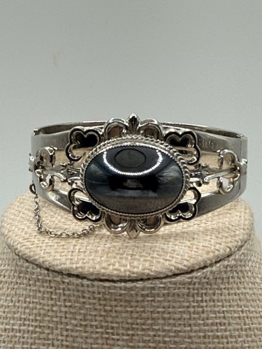 Whiting And Davis Sz 6.5 Hematite Bracelet Silvertone