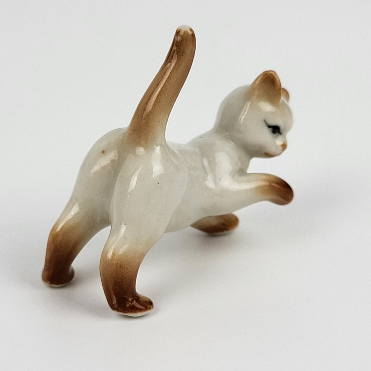 Vintage - Ceramic Champagne Brown Burmese Cat Figurine - Standing