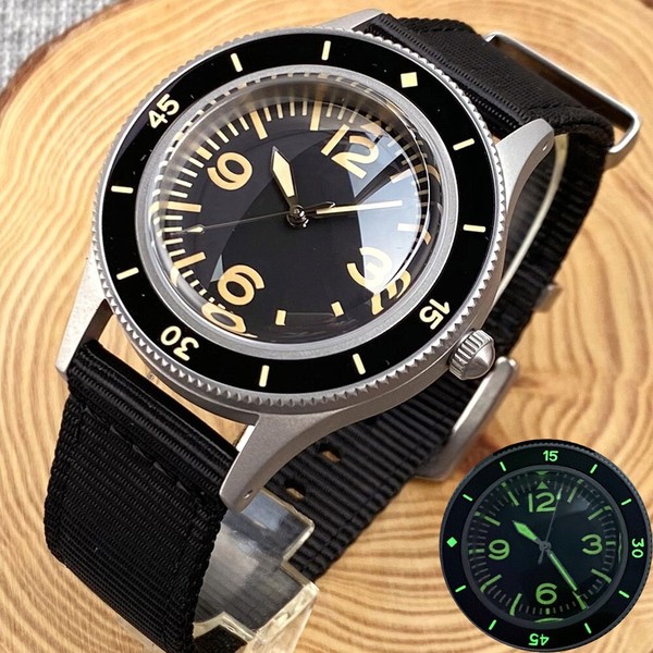 40mm Vintage 20BAR Waterproof Diver NH35A Automatic Watch Men Domed Sapphire New