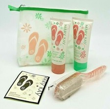 Mary Kay Gift Set - Pedicure Set-Relaxing Foot Soak-Scrub-Pumice - New Old Stock