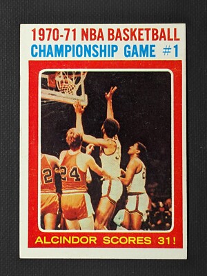 1971-72 Topps #133 Championship Game #1 Lew Alcindor    Nice Card!  