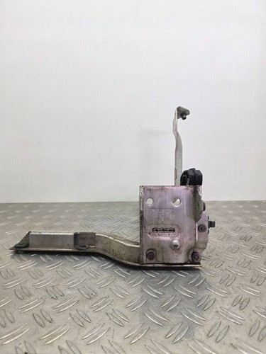 BMW 7 F01 F02 2011 Links Halterung Kühler 7207151 7186513 Benzin RVP24599