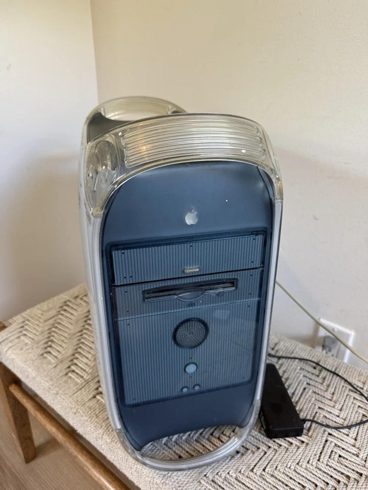 🍊Vintage 1999 Apple Power Mac G4 Desktop Computer Blue & Silver M5183 POWERS ON - Image 3 of 4