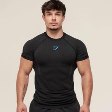 ウォーキング・ランニングウェア  onyx v5 The onyx v5 hoodie is being released March 26th 7pm - code