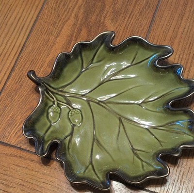 HomeO American Simplicity Leaf Stoneware Plate Green Microwave Dishwasher Safe