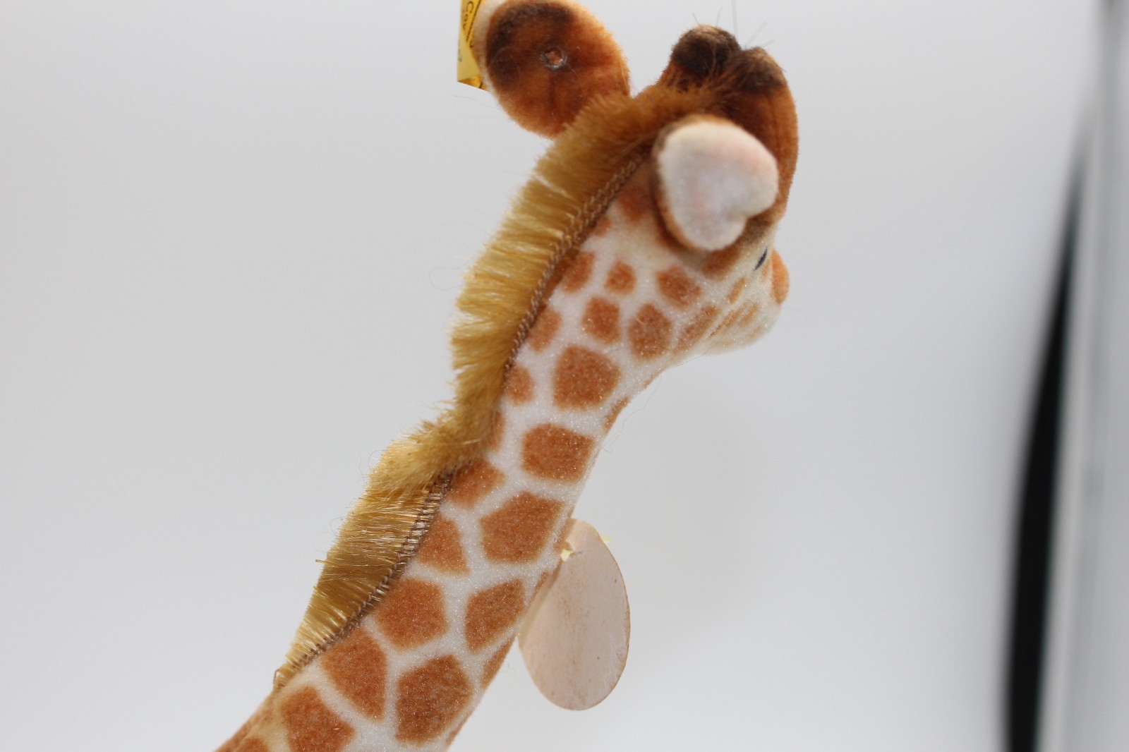 Steiff 11" Standing Bendy Giraffe with Ear Button and Tag 0755/28