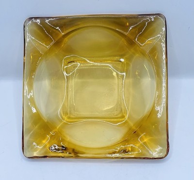 Vintage Anchor Hocking 4.5  Square Amber Gold Ashtray (E1)