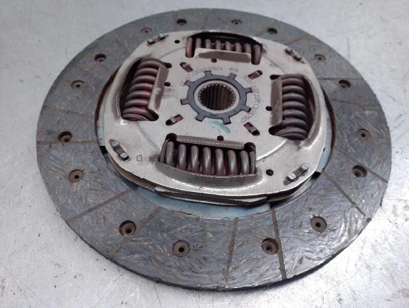 302101221R kit butee pour DACIA LOGAN MCV II TCE 90 (K8M1) 2013 5434044 - Photo 3/4