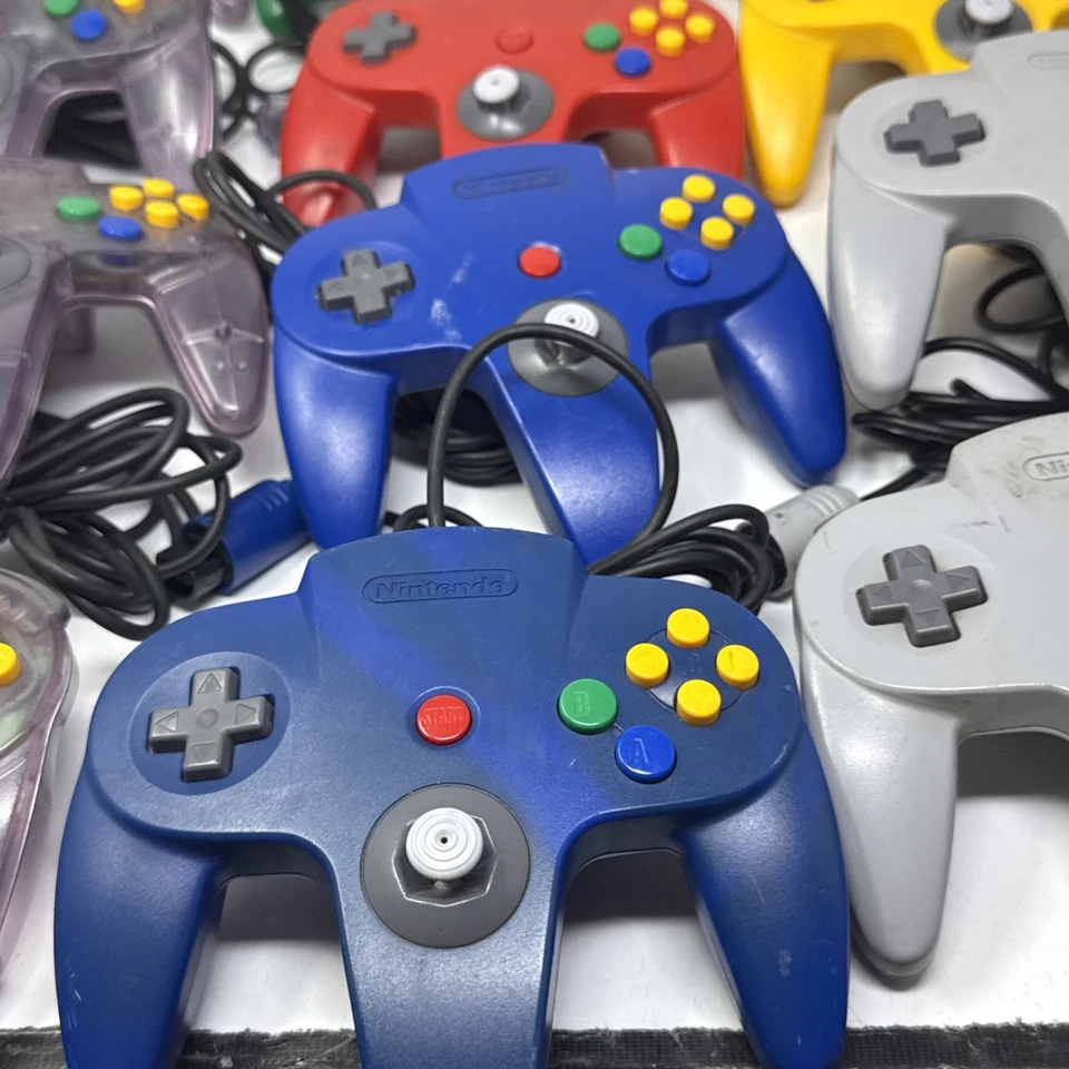 Lot of 16 Genuine N64 Controllers FOR PARTS OR REPAIR - Joystick Issues - Image 4 of 4