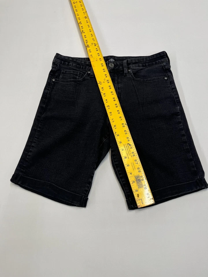 Pantalones cortos de jean Bermudas St Johns Bay | Talla 10 | Mujer | Negro Foto 2 de 4