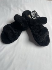 UGG Fluff Yeah Slide Slippers   Black Fuzzy Logo Strap, Size 4
