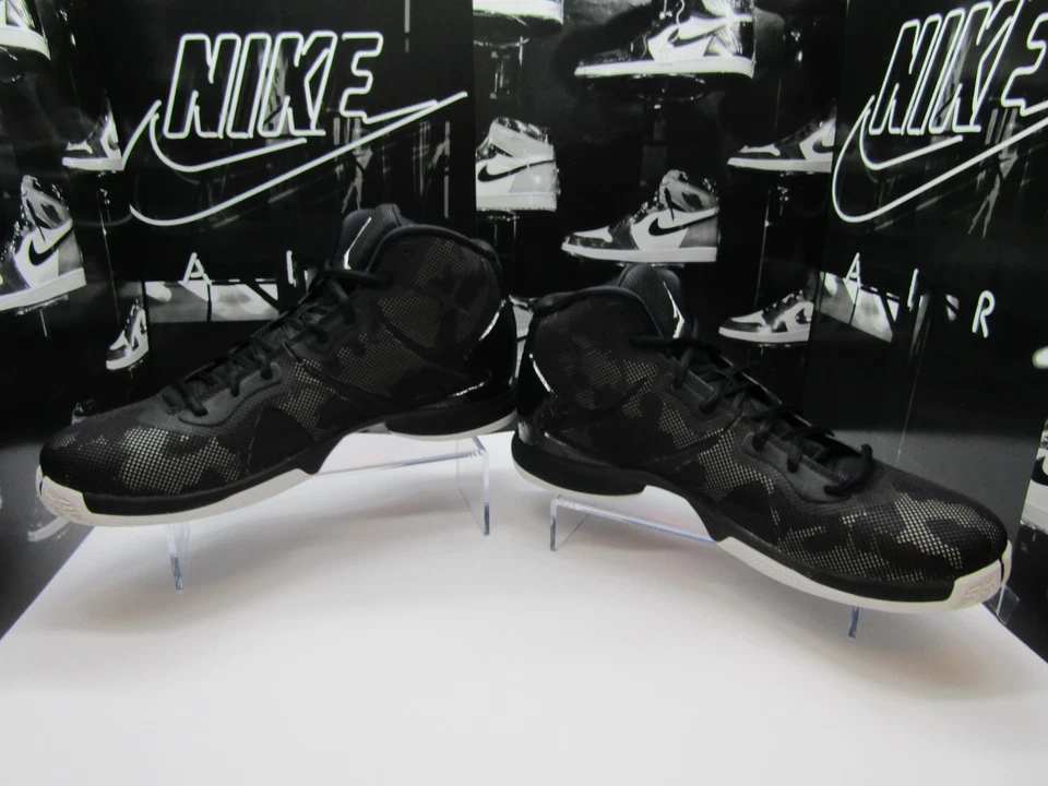 Tamanho 12 - Jordan Super.Fly 4 preto branco - Imagem 2 de 4