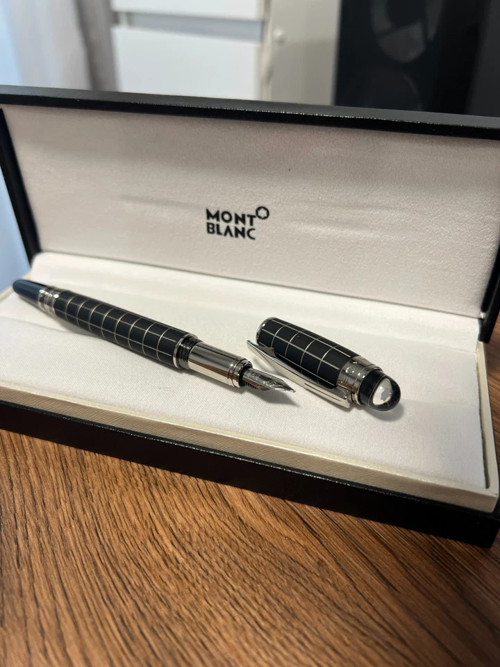 万宝龙Starwalker橡胶钢笔 — 第 3/4 张图片