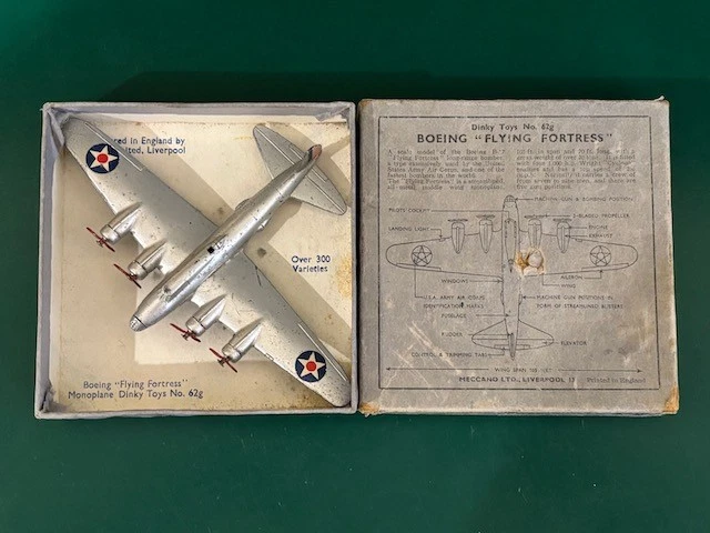 Dinky Toys GB Lot de 5 avions air liner, viking, seaplane, meteor, twin engined