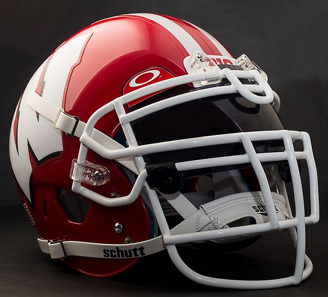 *CUSTOM* WISCONSIN BADGERS NCAA Schutt XP Authentic GAMEDAY Football