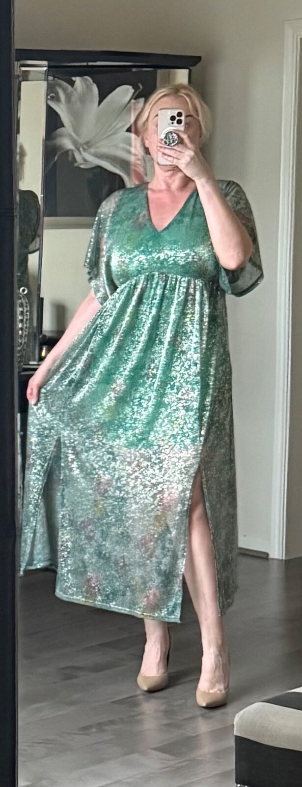 Picture 1 of 5