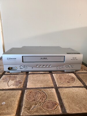 Emerson EWV404 VCR 19 Micron DA-4 Head VHS Player/Recorder No
