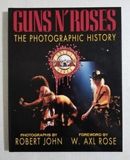 GUNS N' ROSES 洋書 80年代後半のオフショット満載 GUNS N' ROSES 洋書 80年代後半のオフショット満載 - メルカリ