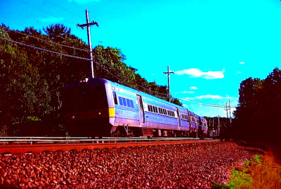 ORIGINAL KODACHROME SLIDE LIRR M-1 #9044/9043 JULI 2001