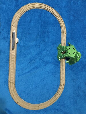 Thomas The Train & Friends Green Tunnel Track Light Brown Brown Set 0892
