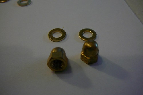 M5 SOLID BRASS HEXAGON DOME NUTS WITH FREE M5 BRASS WASHERS 10 / 20 OR 50 PACKS - Picture 3 of 6