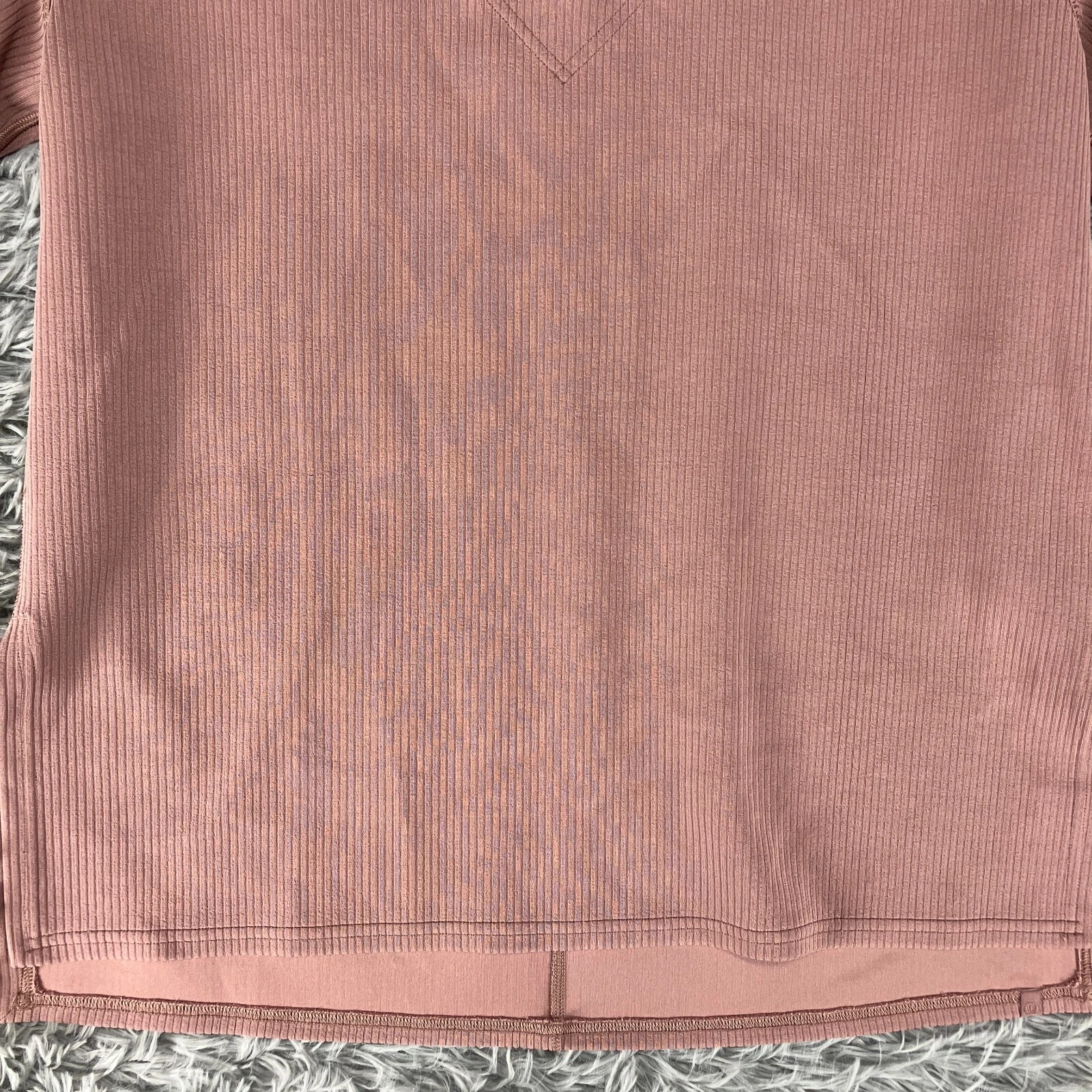 lululemon v-neck relaxed fit short sleeve rib knit shirt
