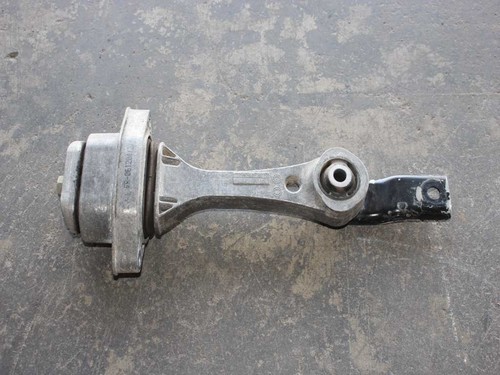 VW Golf 4 / Audi A3 8L 1.9 TDI Getriebehalter Getriebelager Stütze 1J0199851R