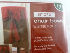 Bed Bath And Beyond WINTER HOLLY Set Of 2 Chair Bows New in Package