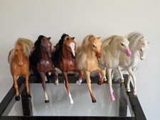 مجموعة de 6 chevaux Barbie Mattel قديم للمقتنيات 1983 1997 1999 2001 مجموعة de 4 selles t…