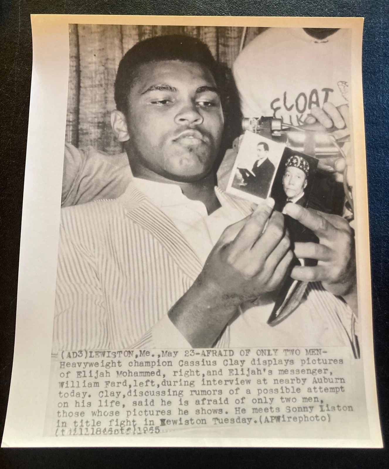 Muhammad Ali / Cassius Clay Wire Photo - Picture 1 of 2