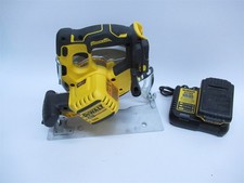 DEWALT DCS573 20V Circular Saw, 20V Cordless Brushless 7.5" GP3132894