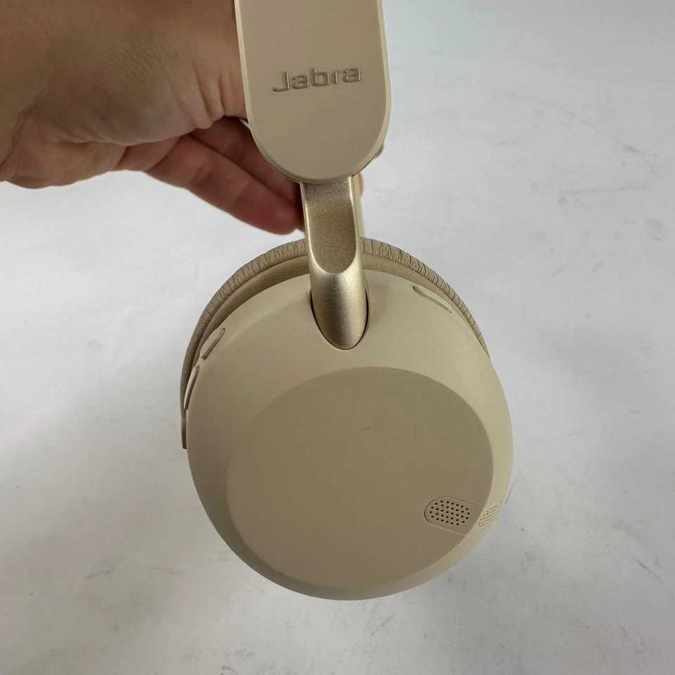 Jabra 45h On-Ear Wireless Bluetooth Headphones Natural Beige - Image 4 of 4