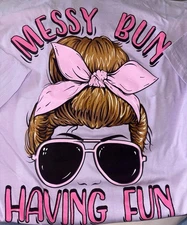 Simply Southern Messy Bun Having Fun Tee Lilac Girl Bow Sunglasses Women’s XXL 
