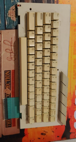 ATARI 800 XE Teclado / Keyboard (non-working) classic 8-bit computer parts - Imagen 2 de 3
