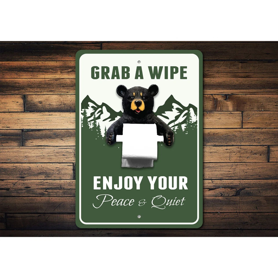 Letrero metálico de papel higiénico Grab A Wipe Bear Foto 2 de 4