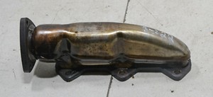 AUDI A4 Cabrio B6 8H Bj 04 2,5TDI BDG 120KW Abgaskrümmer LINKS #3-322-H069
