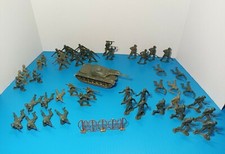 Lot of 49 Green Army Men And Tank Unmarked