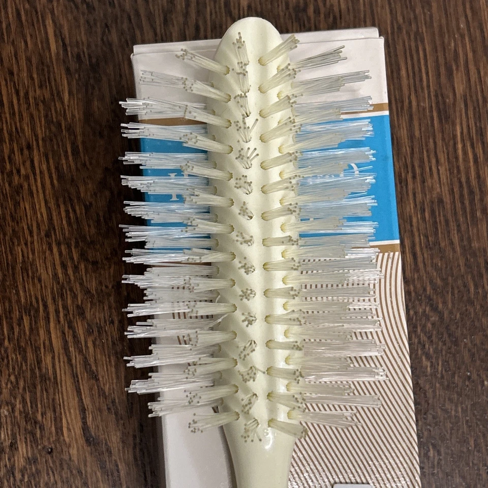 NOS Avon Half round brush Ivory with clear bristles In box - Image 3 of 4