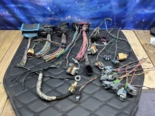 2011 YUKON DENALI 2WD ENGINE HARNESS Pig Tails 20954729 SPARE PLUGS some Missing