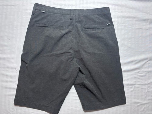 BillaBong Submersibles CrossFire Men’s Gray 32 short stretch pockets solid flat - Picture 10 of 10