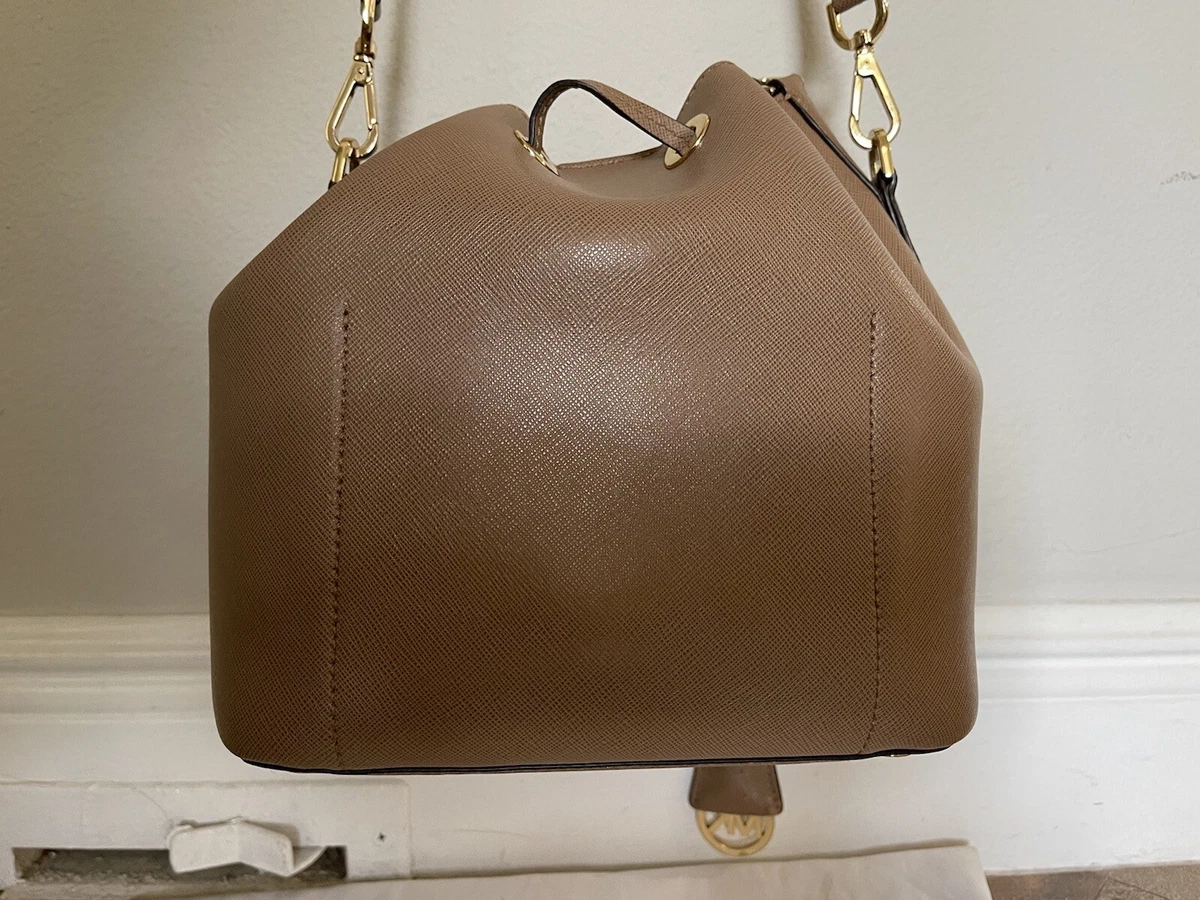 Michael Kors Greenwich Medium Bucket Bag