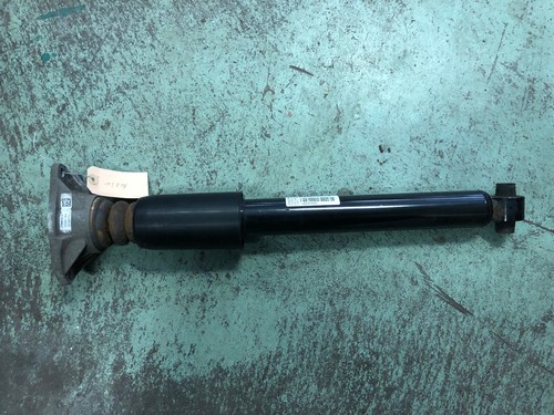 BMW 1er F20 114 116 118 120 Fahrwerk Stoßdämpfer hinten 6862172 6798876